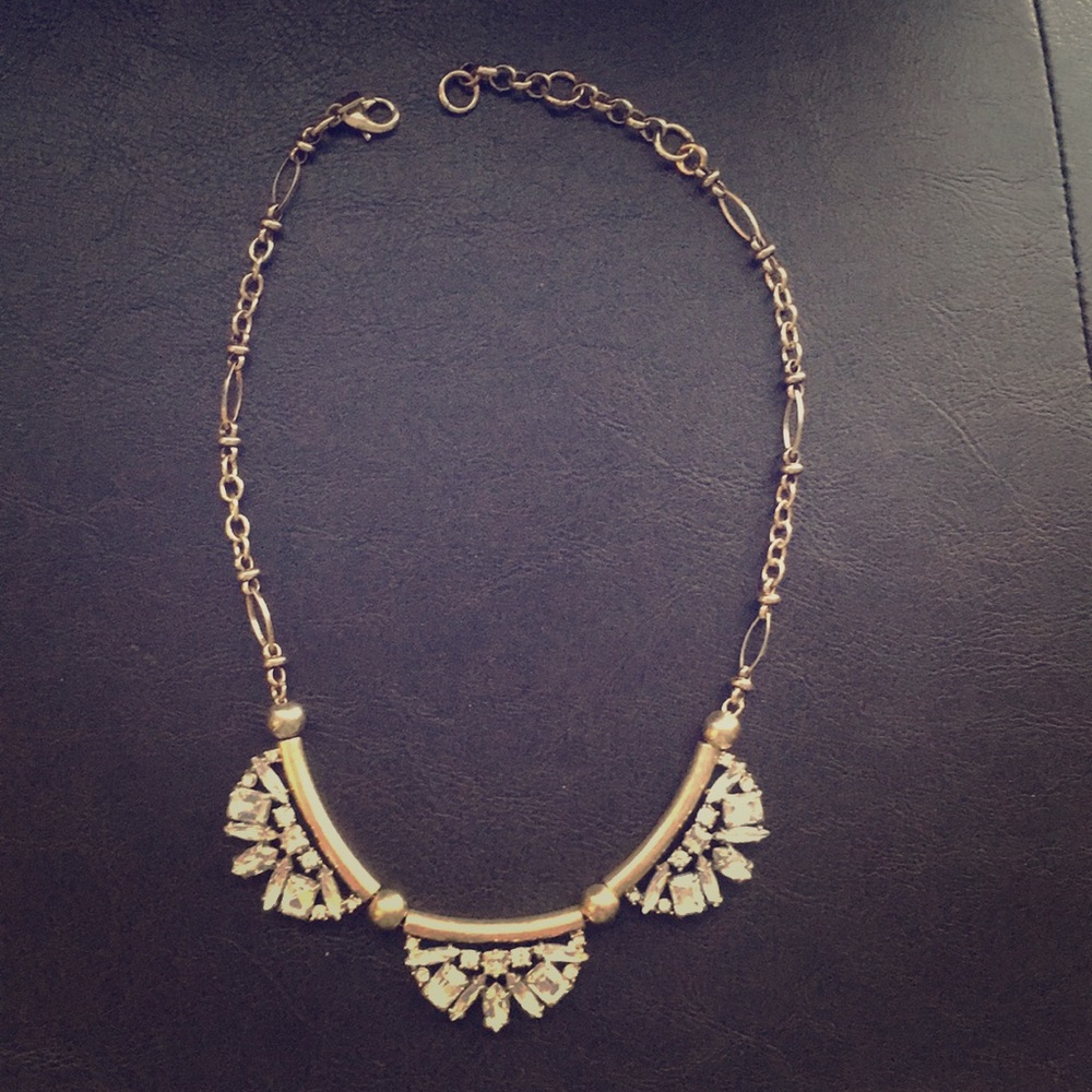 Banana republic necklace
